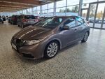 Honda Civic 2012 Valkoinen