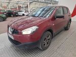 Nissan Qashqai 2012 Punainen