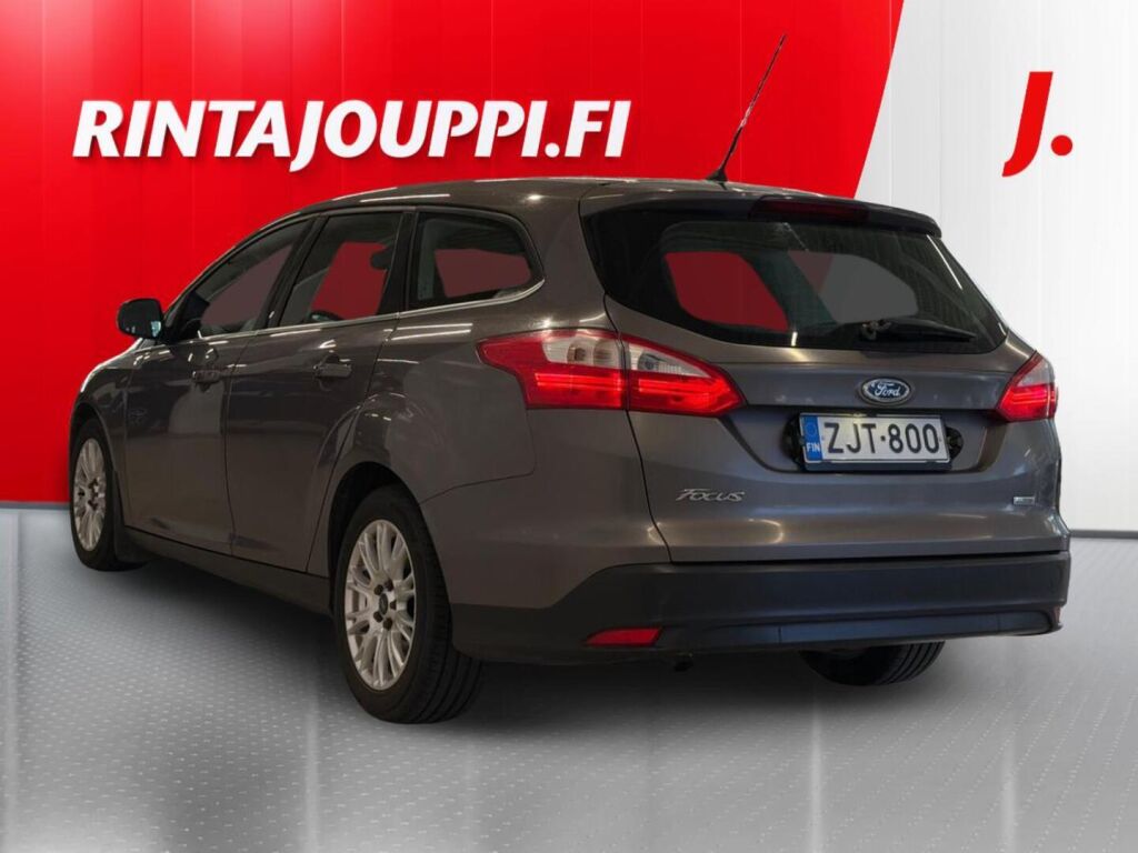 Ford Focus 2012, photo 3/20