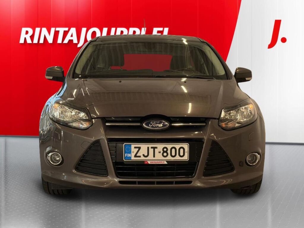 Ford Focus 2012, photo 4/20
