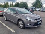 Ford Focus 2012 Ruskea (beige)