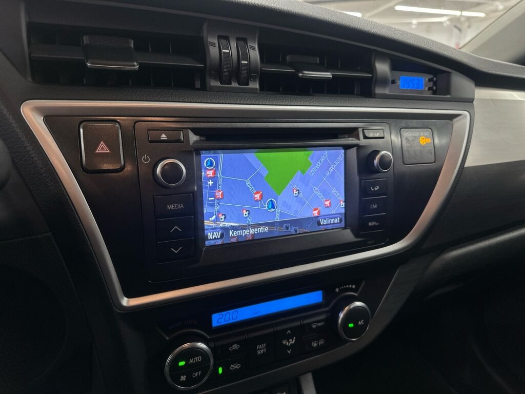 Toyota Auris 2013 Musta