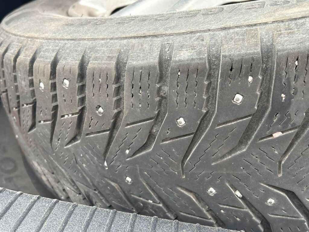 Kia Rio 2013 Ruskea (beige)