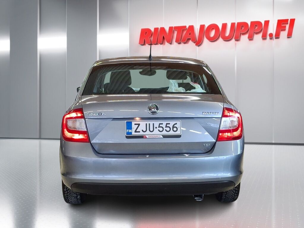 Skoda Rapid 2013 Hopea