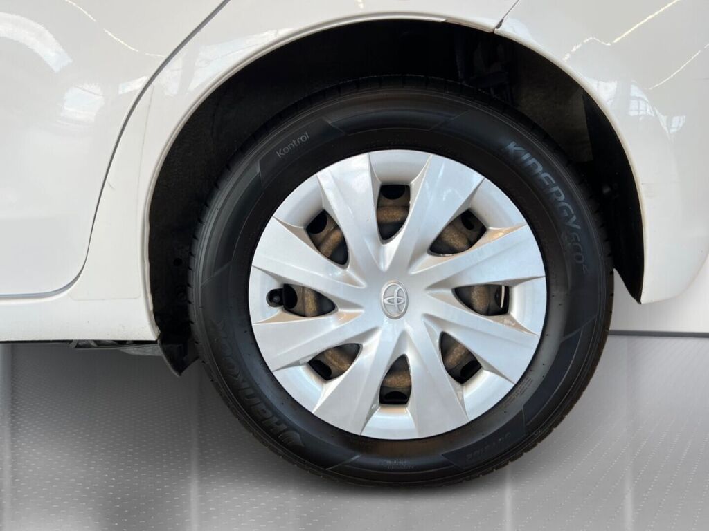 Toyota Yaris 2013 Valkoinen