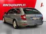 Skoda Superb 2013 Hopea