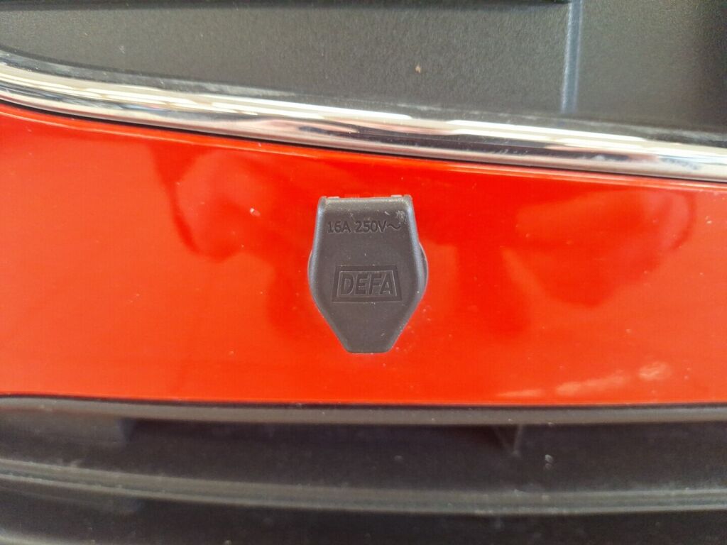 Ford B-Max 2013 Punainen