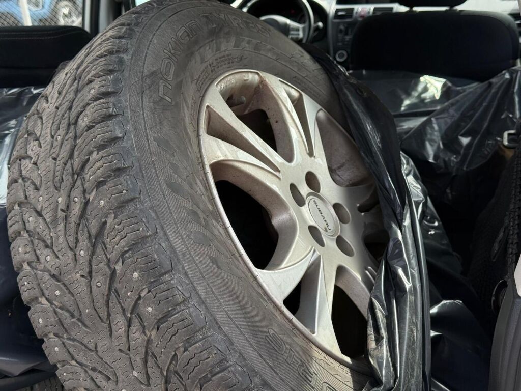 Subaru Forester 2013 Valkoinen