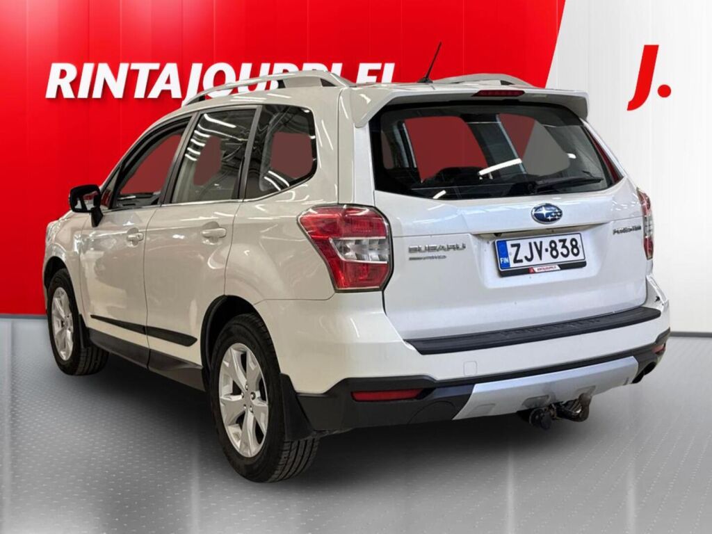 Subaru Forester 2013 Valkoinen