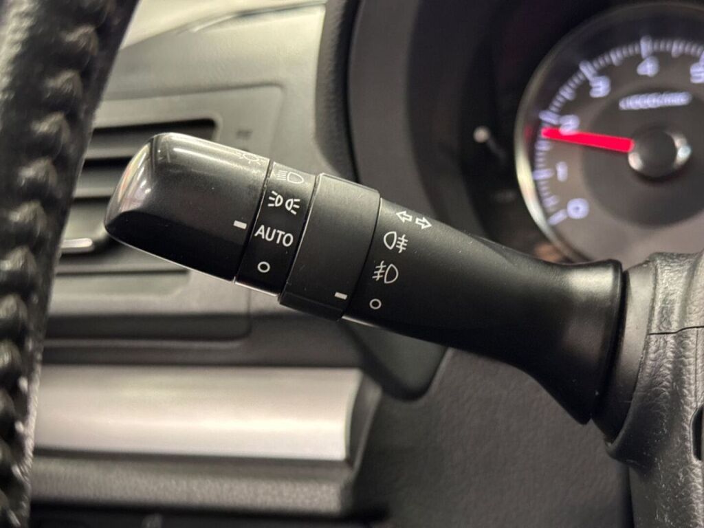Subaru Forester 2013 Valkoinen