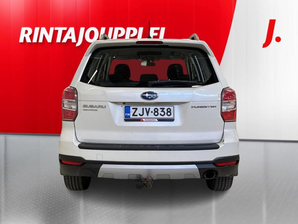 Subaru Forester 2013 Valkoinen