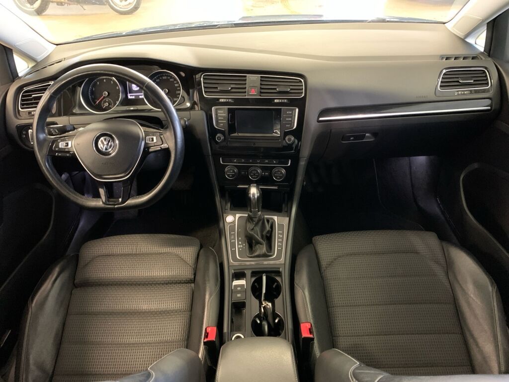 Volkswagen Golf 2013 Sininen