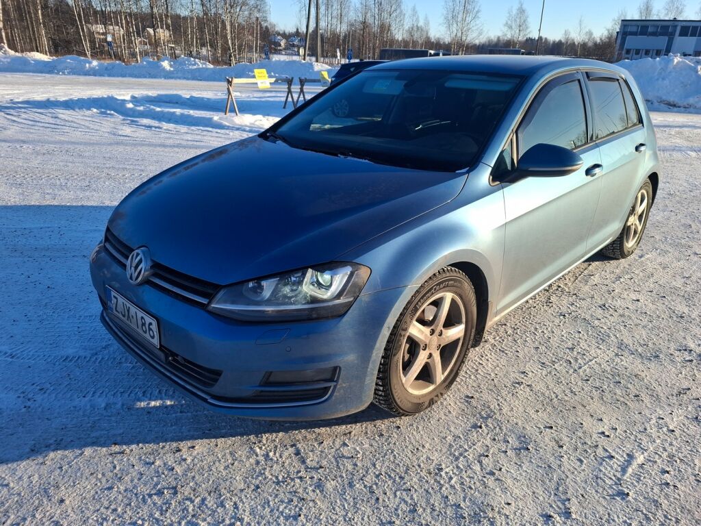 Volkswagen Golf 2013 Sininen