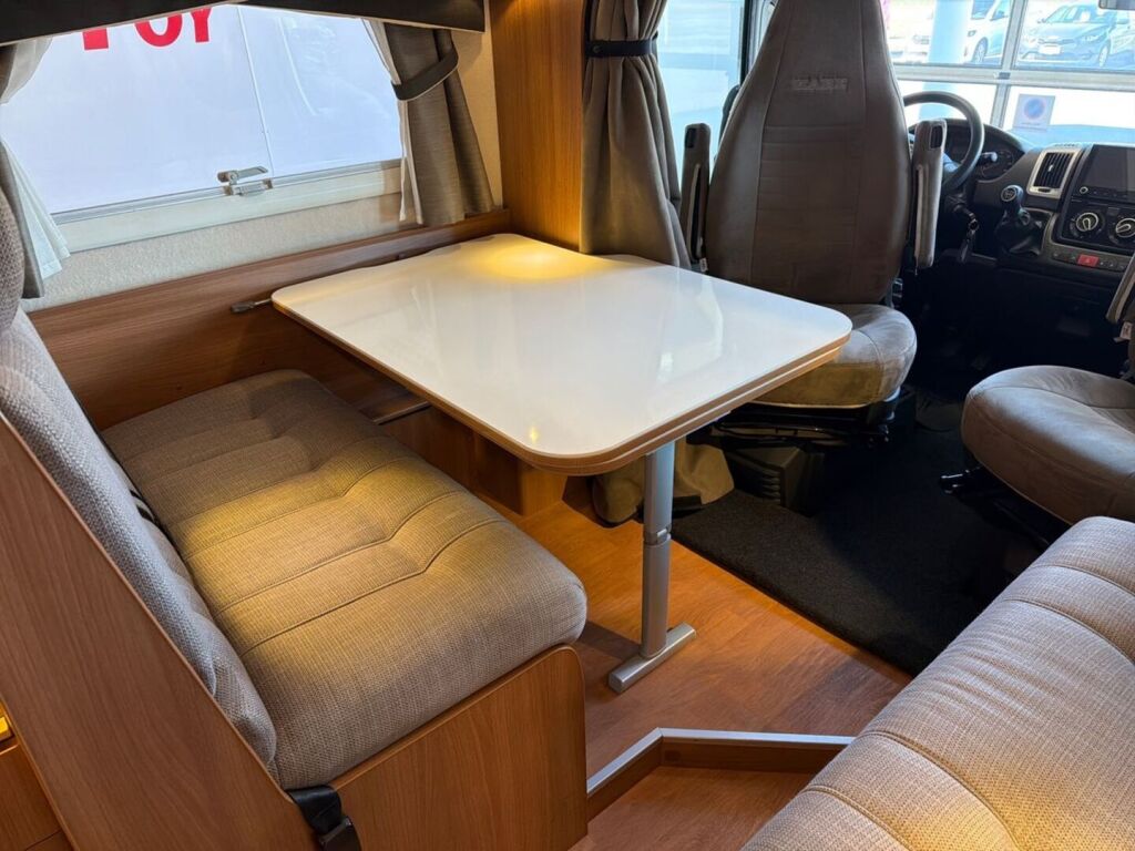 Kabe Travelmaster 750 2013 Valkoinen