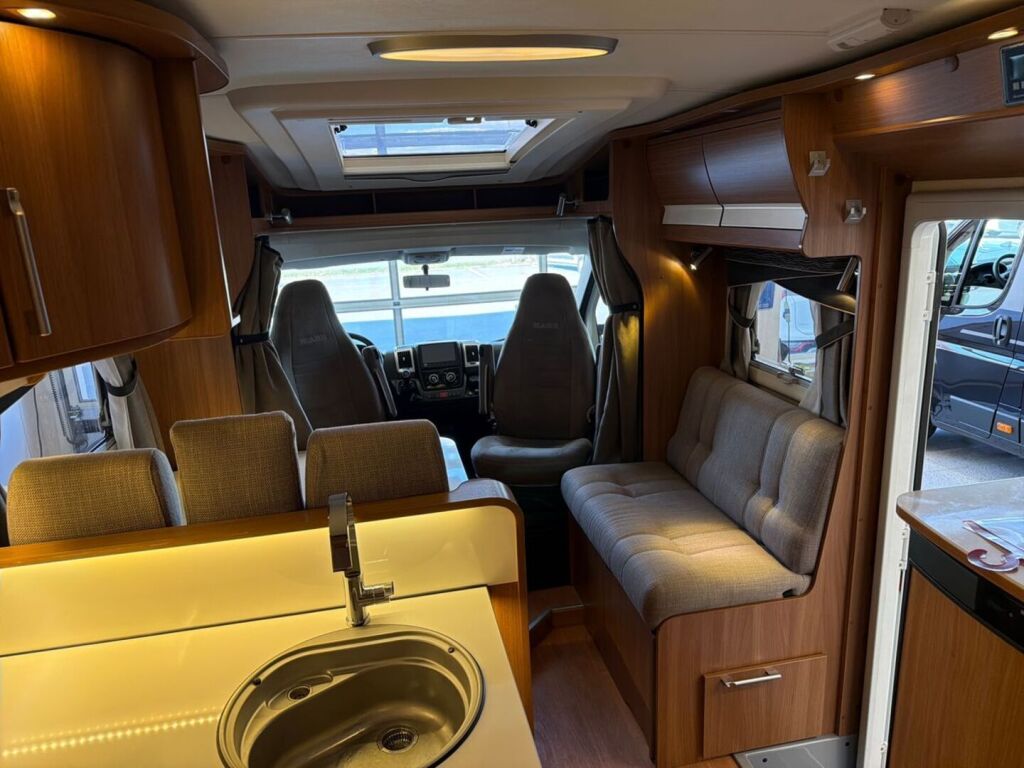 Kabe Travelmaster 750 2013 Valkoinen
