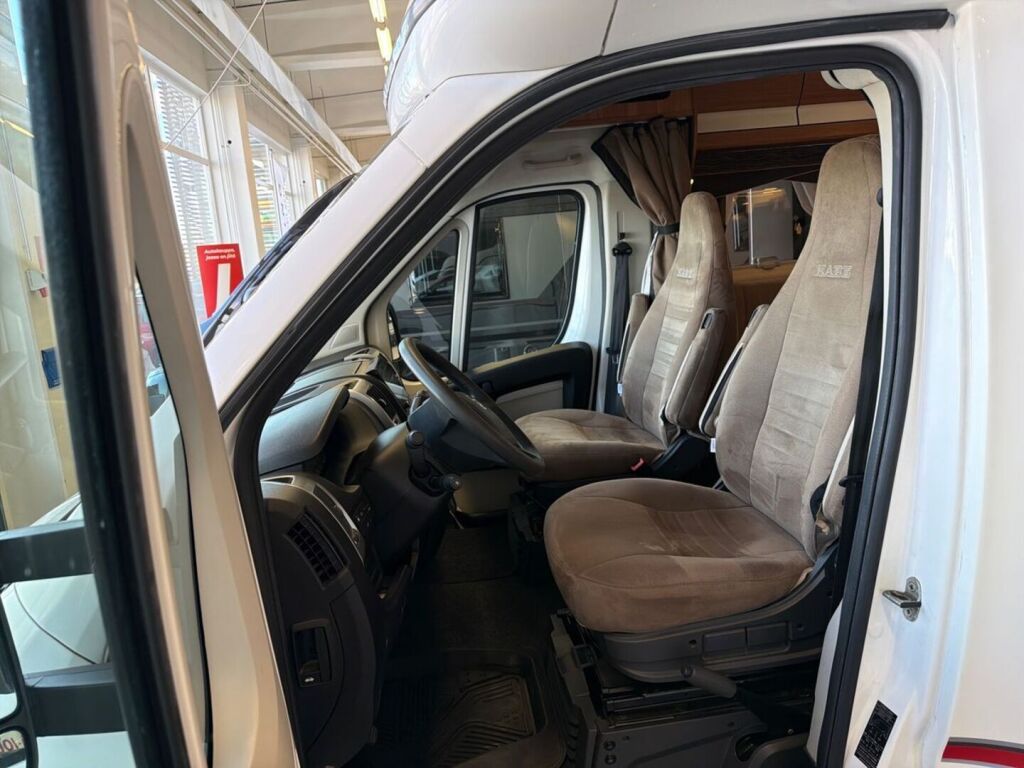 Kabe Travelmaster 750 2013 Valkoinen