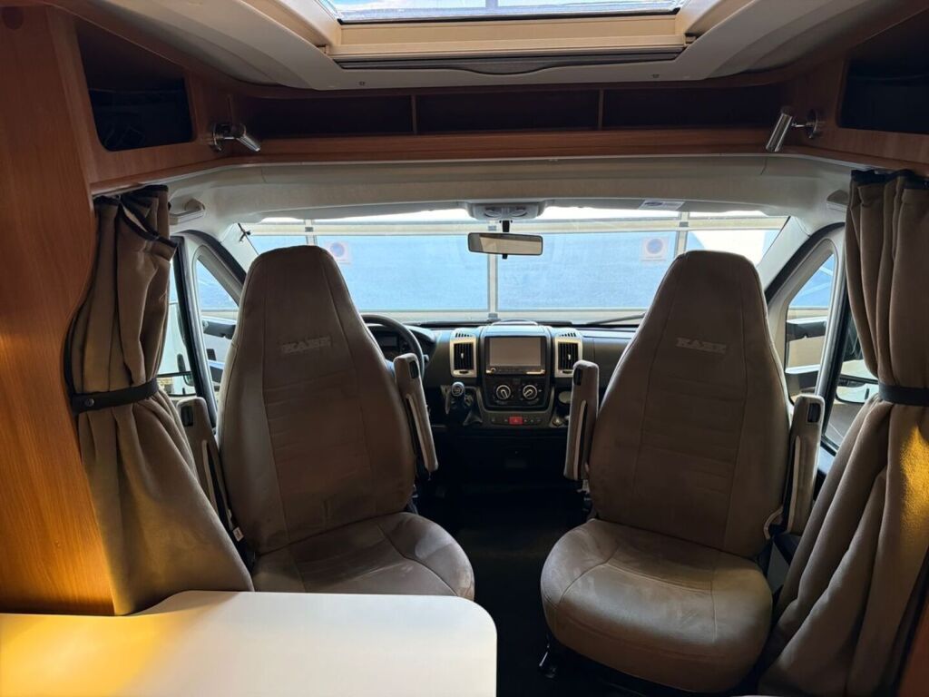 Kabe Travelmaster 750 2013 Valkoinen