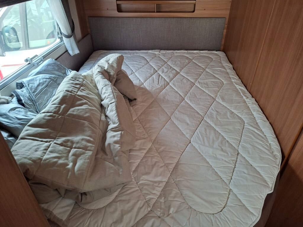 Kabe Travelmaster 750 2013 Valkoinen
