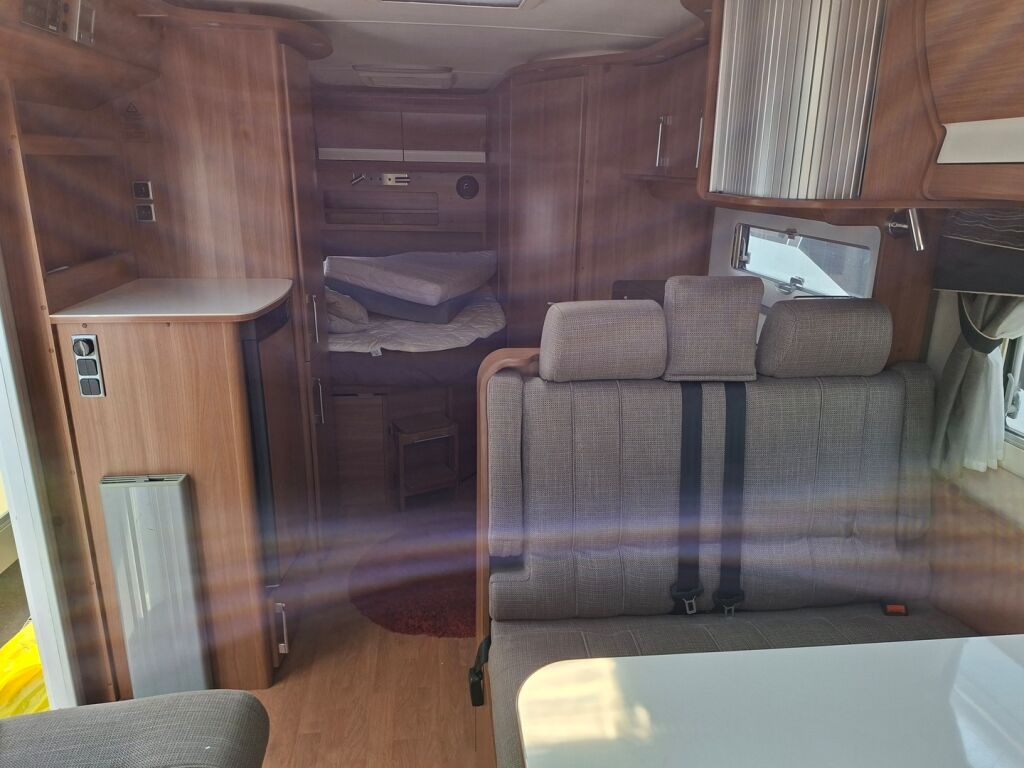 Kabe Travelmaster 750 2013 Valkoinen