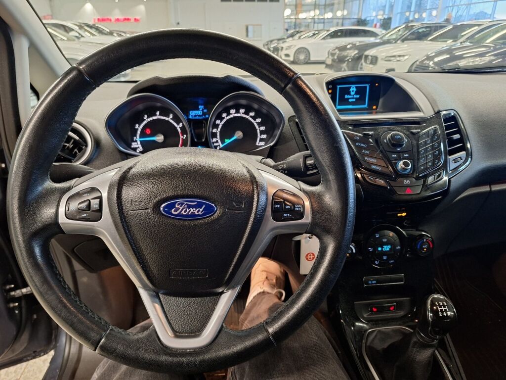 Ford Fiesta 2013 Harmaa
