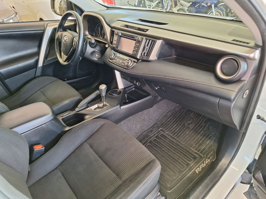 Toyota RAV4 2013 Valkoinen