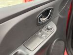 Renault Clio 2013 Punainen