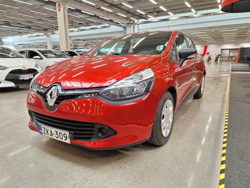Renault Clio 2013 Punainen