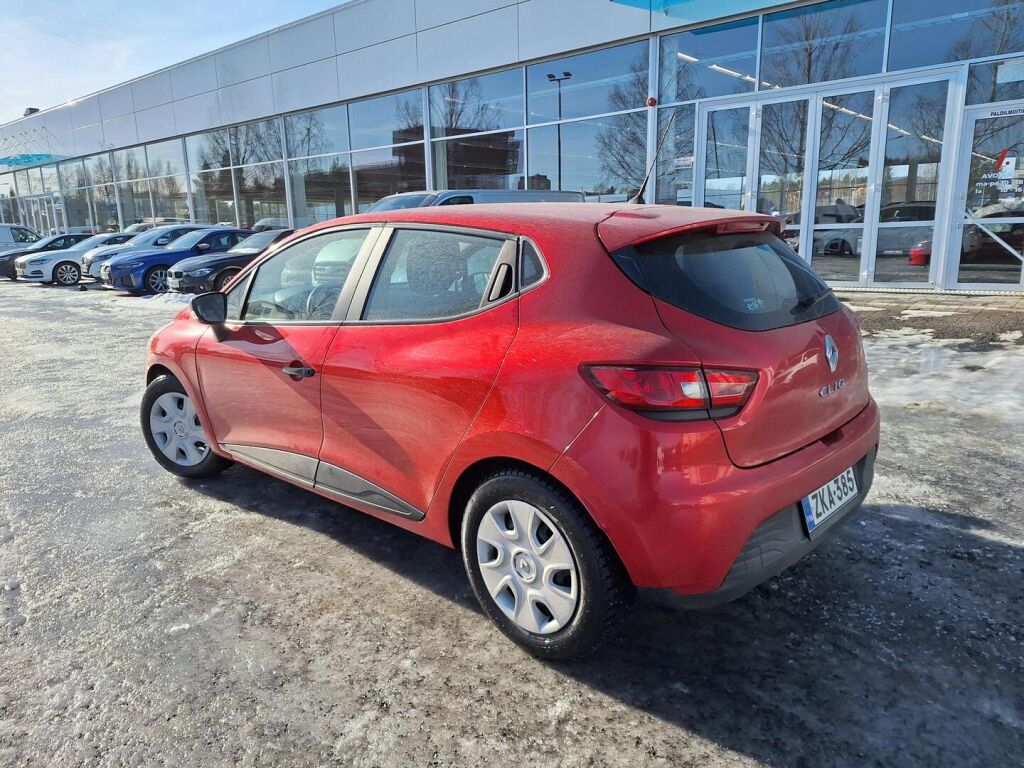 Renault Clio 2013 Punainen