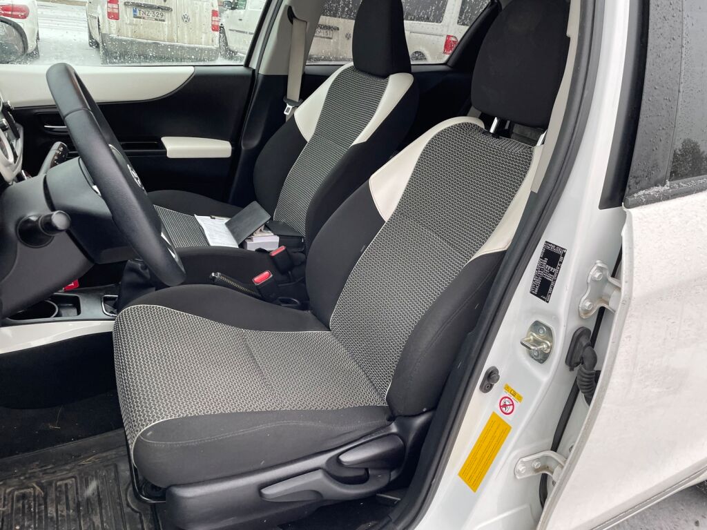 Toyota Yaris 2013 Valkoinen