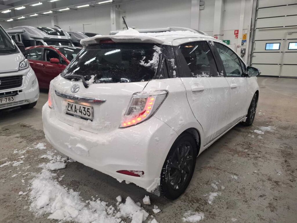 Toyota Yaris 2013 Valkoinen