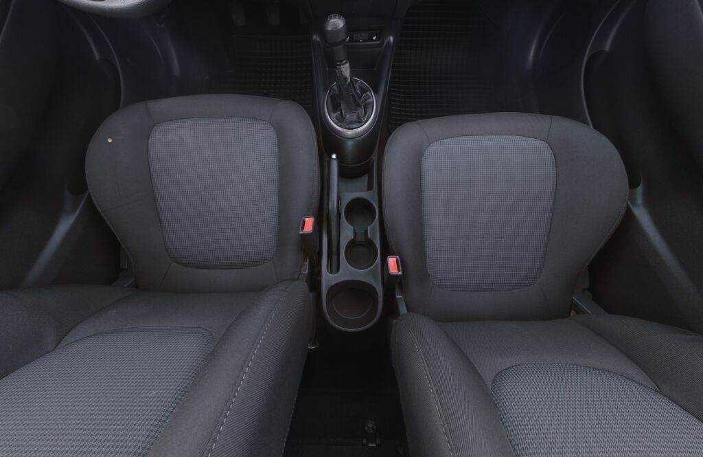 Hyundai i20 2013 Punainen