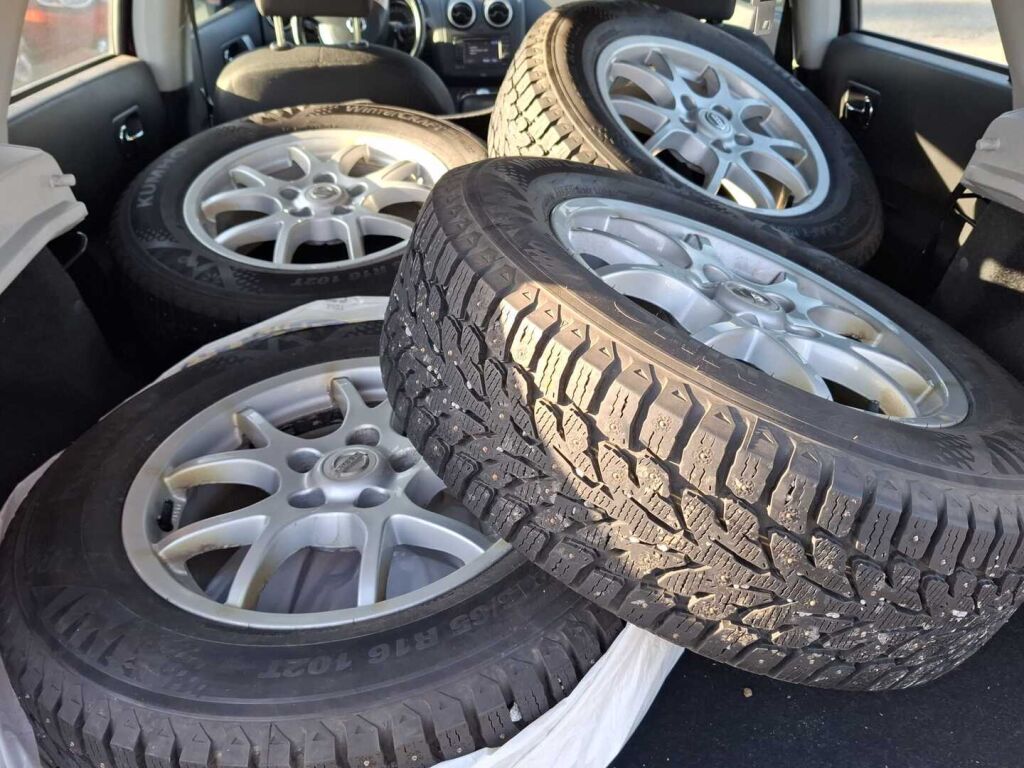 Nissan Qashqai 2013 Punainen