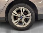 Ford Focus 2014 Ruskea (beige)