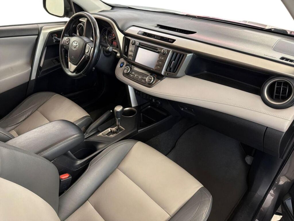 Toyota RAV4 2014 Harmaa