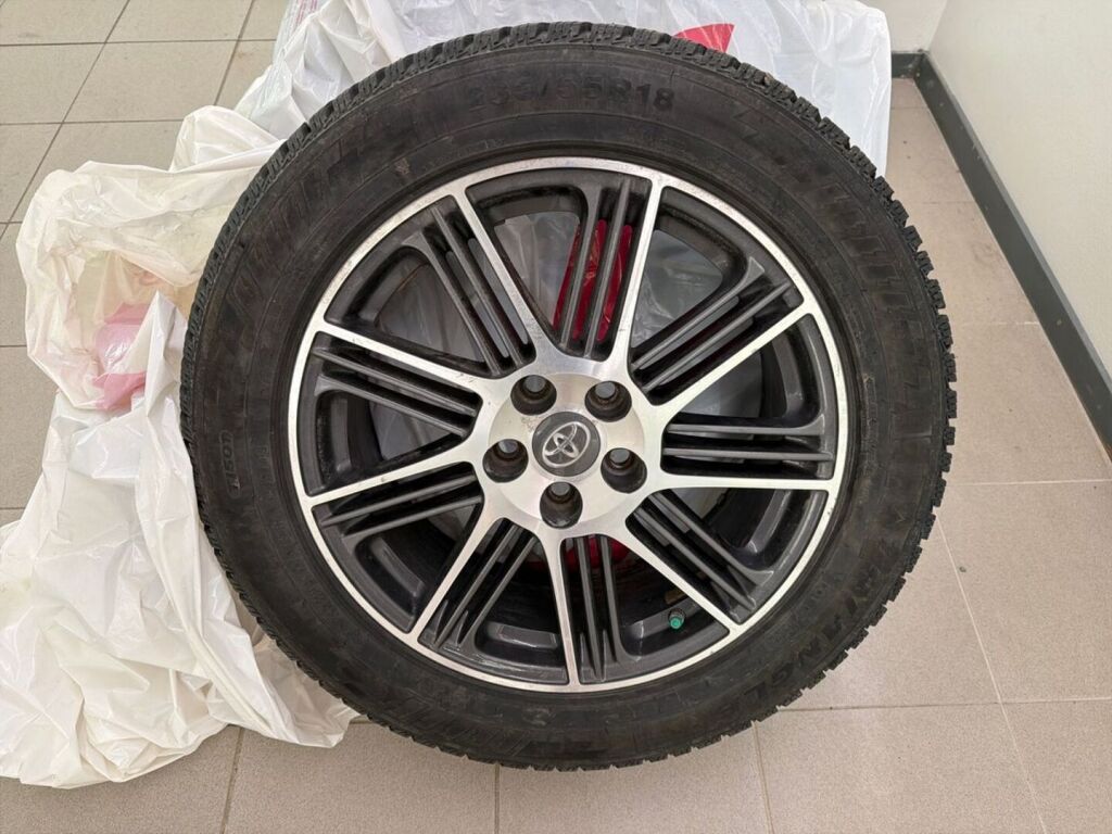 Toyota RAV4 2014 Harmaa