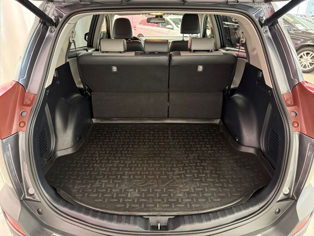 Toyota RAV4 2014 Harmaa