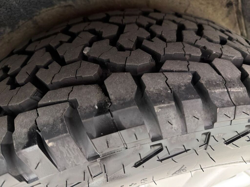 Toyota RAV4 2014 Harmaa