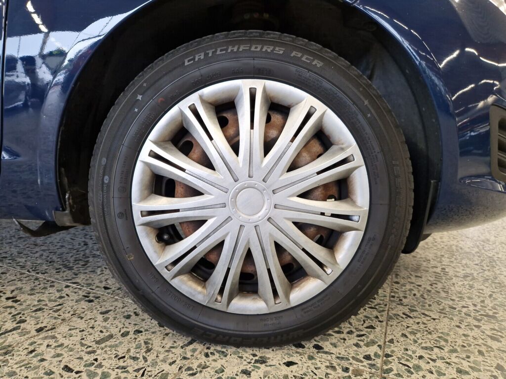 Ford Fiesta 2014 Sininen