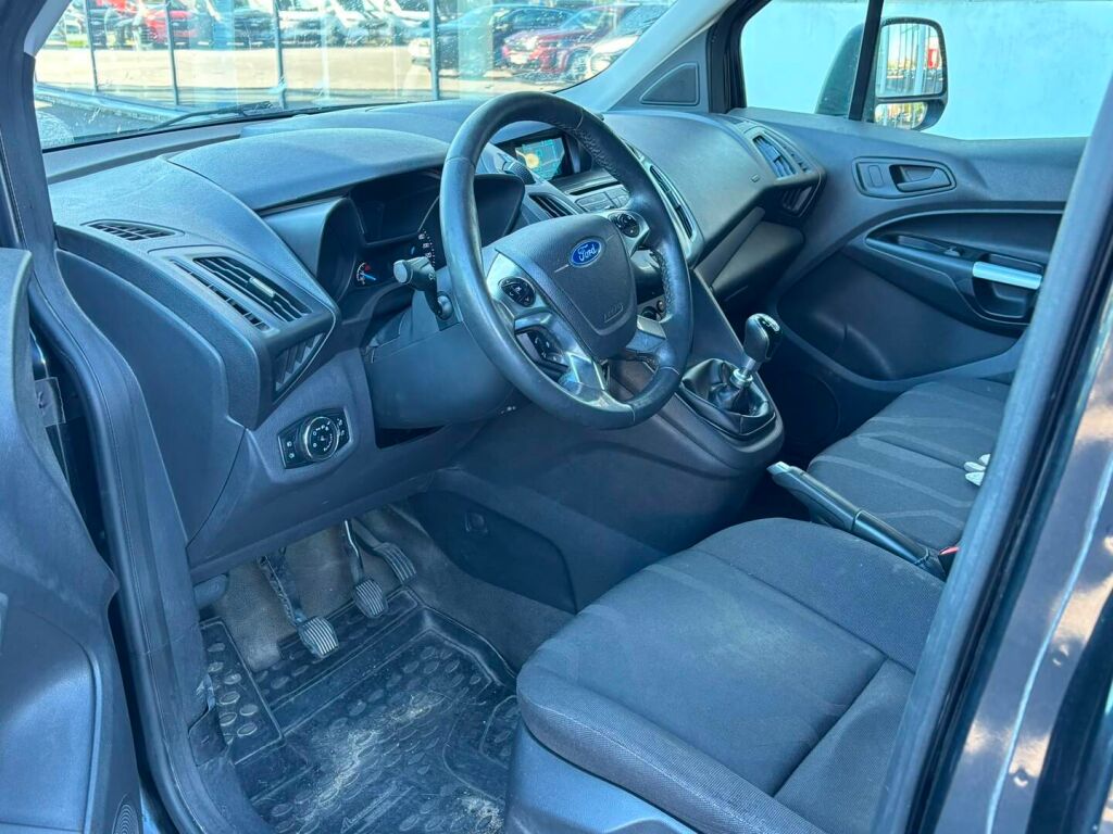 Ford Transit Connect 2014 Musta