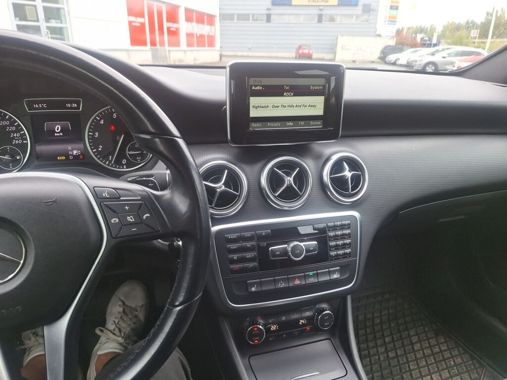 Mercedes-Benz A 2014 Sininen