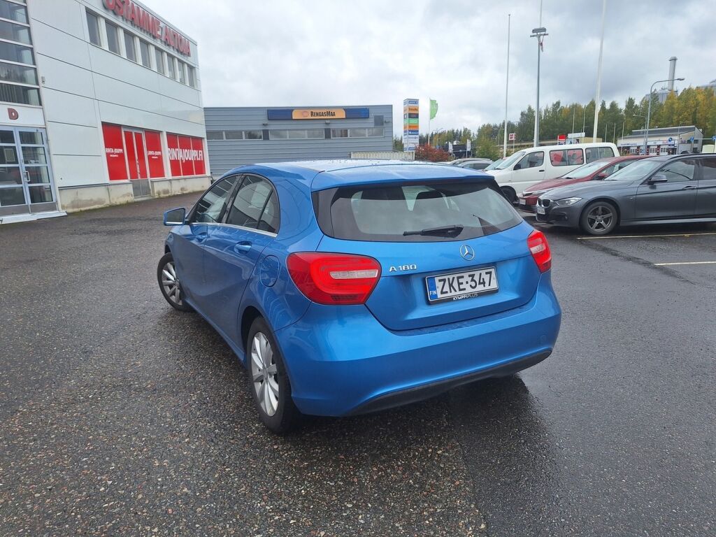 Mercedes-Benz A 2014 Sininen