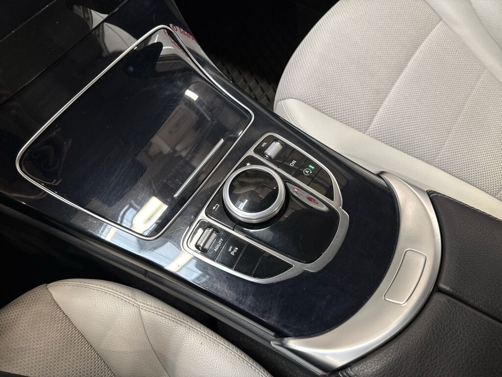 Mercedes-Benz C 2014 Harmaa