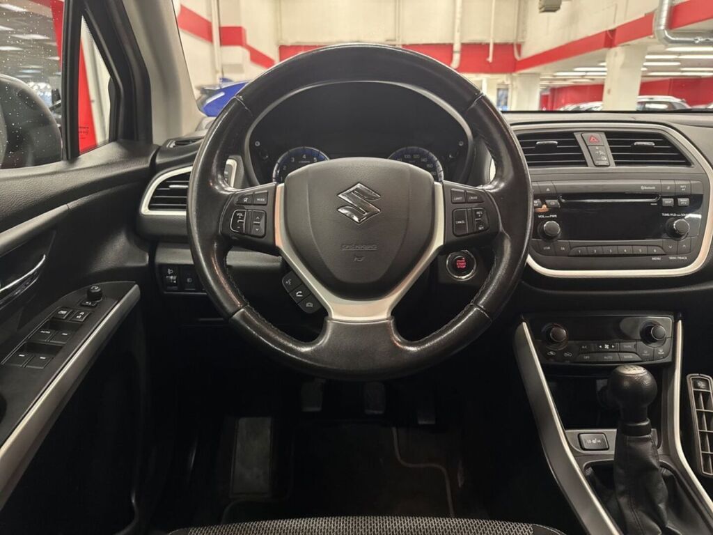 Suzuki SX4 S-Cross 2014 Punainen