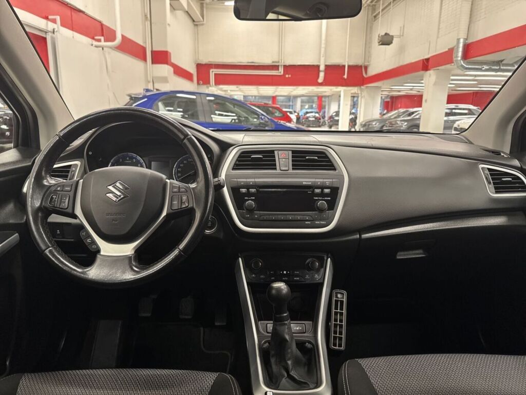 Suzuki SX4 S-Cross 2014 Punainen
