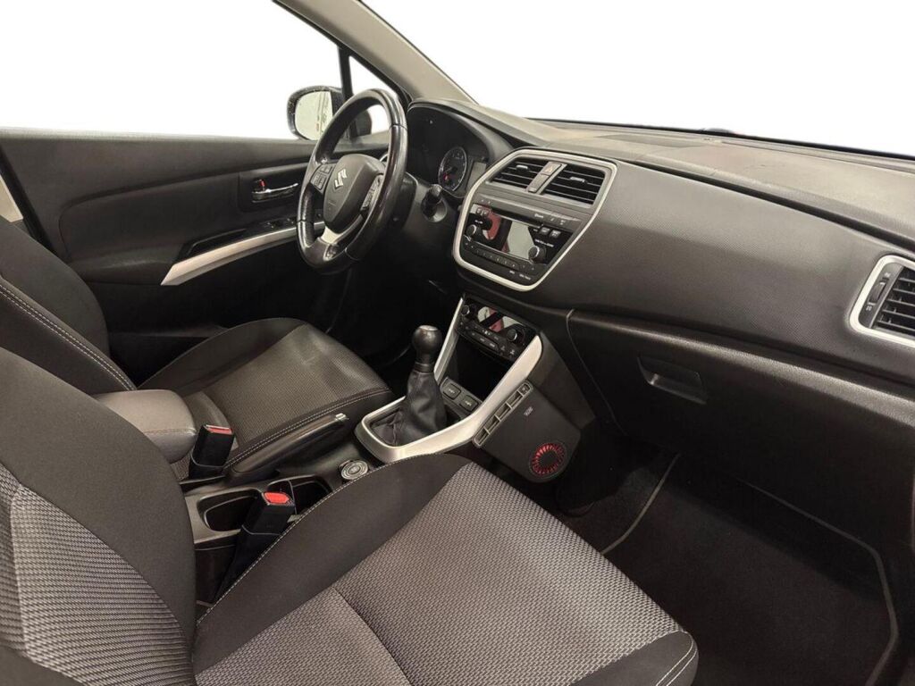 Suzuki SX4 S-Cross 2014 Punainen