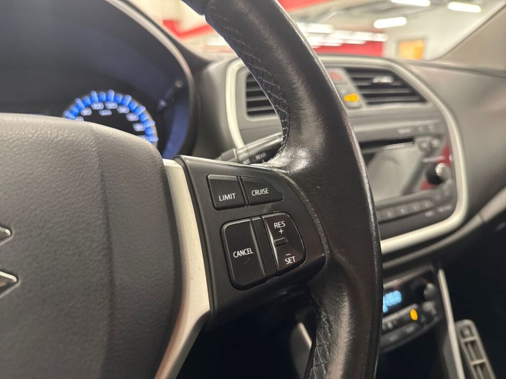 Suzuki SX4 S-Cross 2014 Punainen