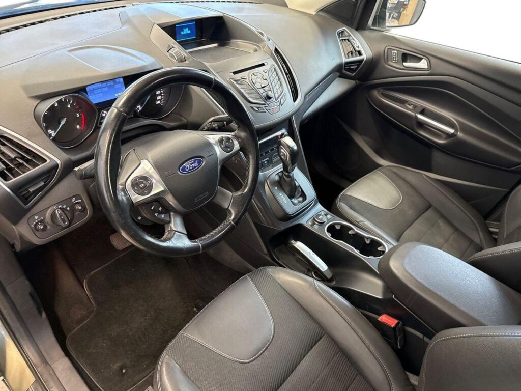 Ford Kuga 2014 Vihreä