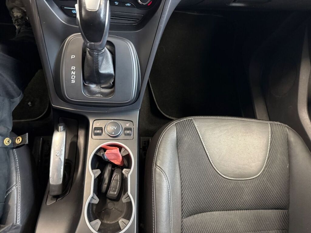 Ford Kuga 2014 Vihreä