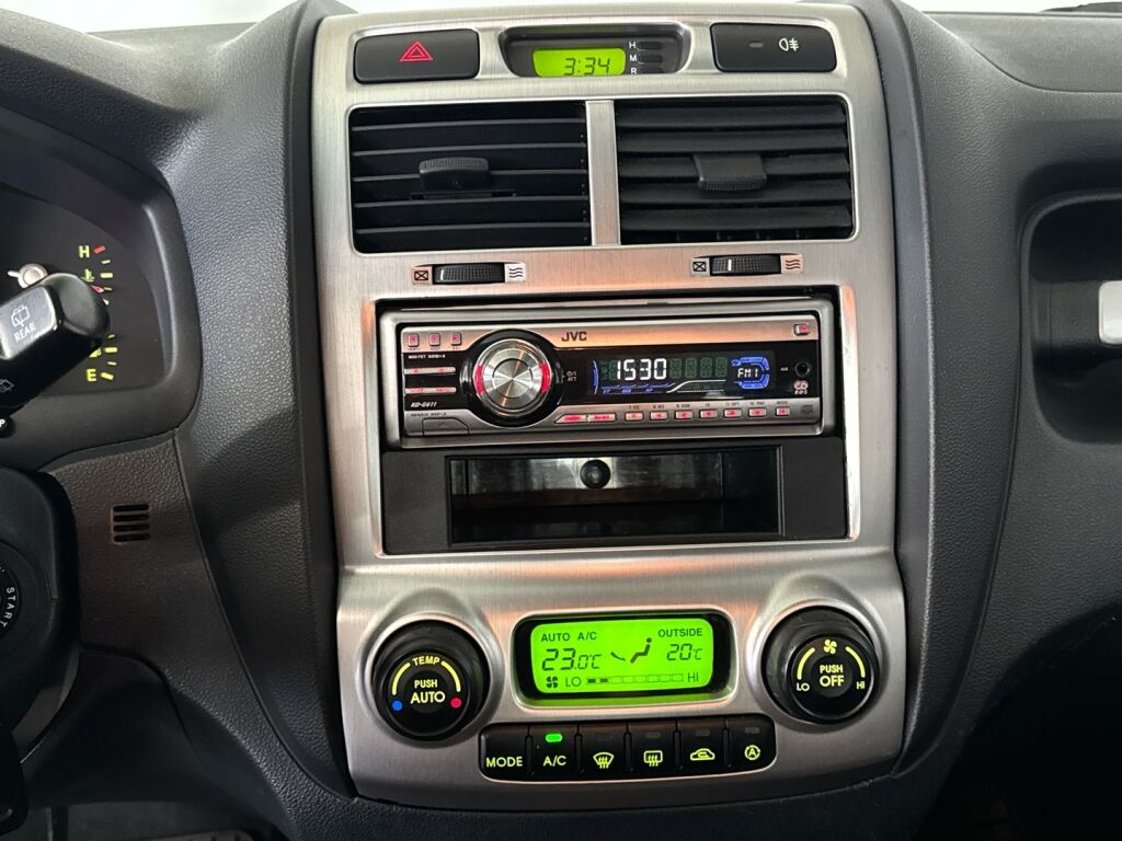 Kia Sportage 2005 Harmaa