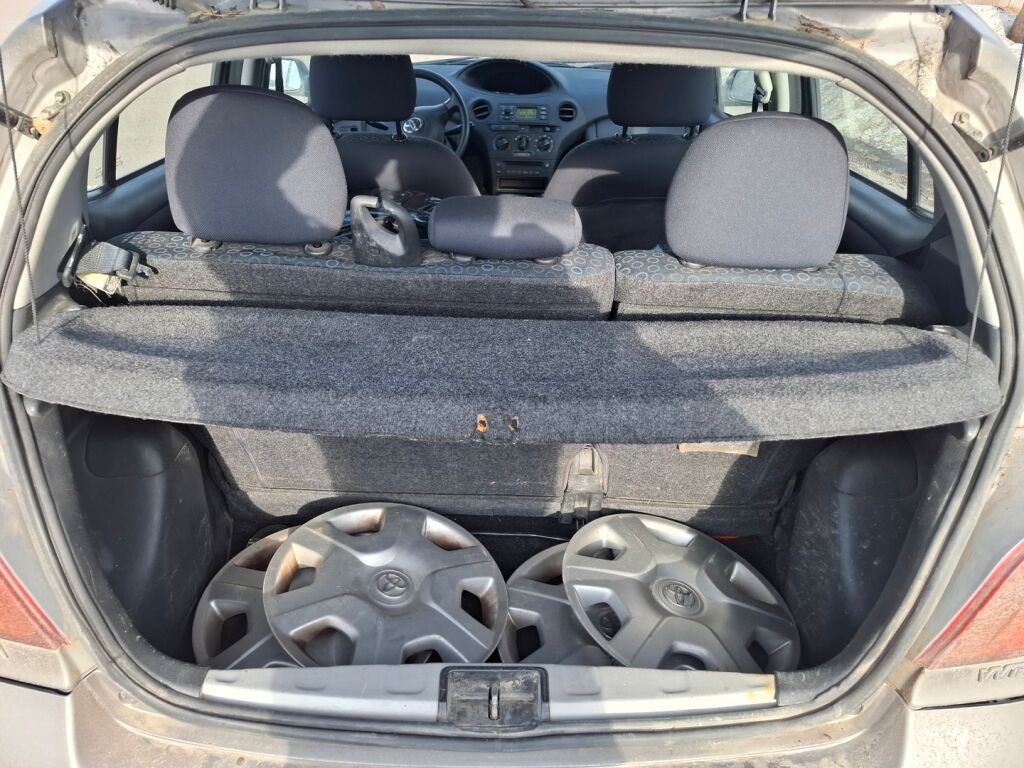 Toyota Yaris 2005 Hopea